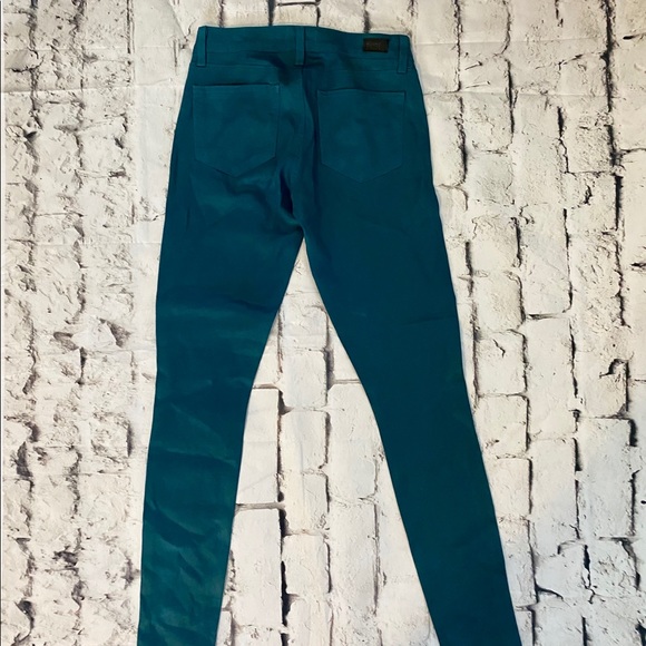 Jeans - Picture 2 of 5